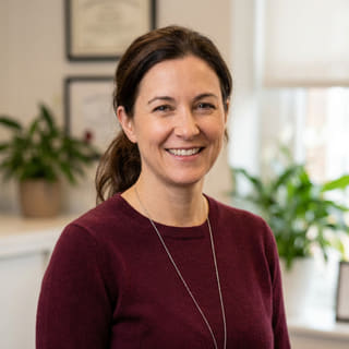 Laura Bennett, responsable des standards de la plateforme chez Trévan Négociane, en photo de profil